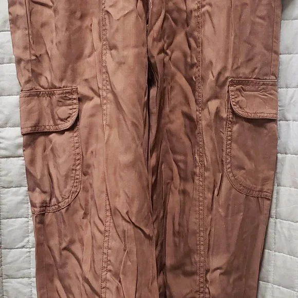 Knox Rose Women's Joggers in Brown - Picture 5 of 9